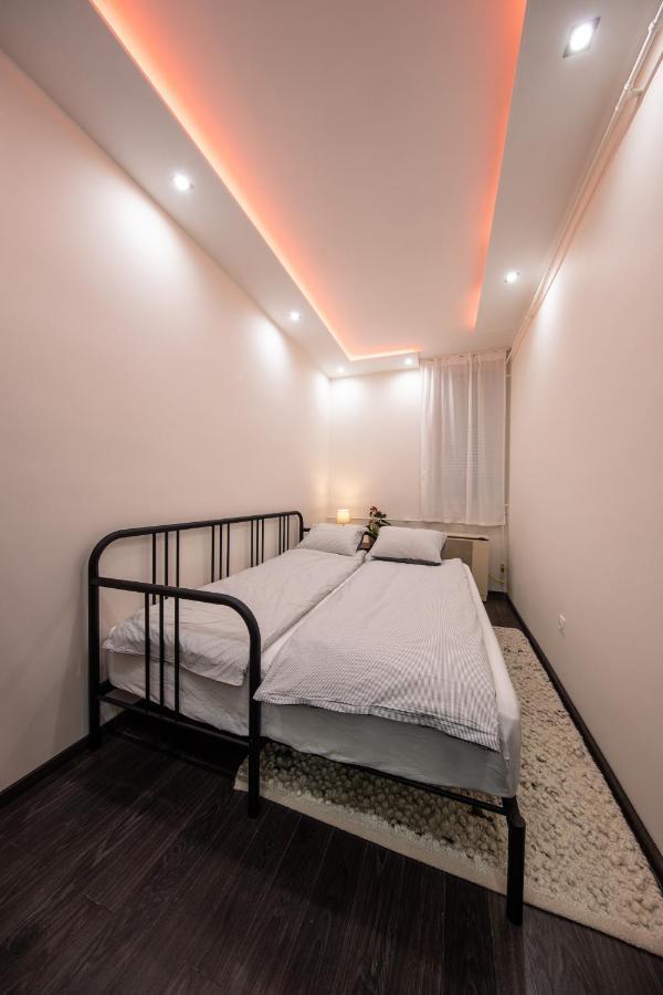 Spacious 3-Room Apartment With Free Parking Budapest Exterior foto